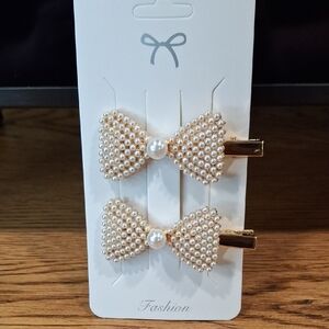Pearl Bow Hair Clips